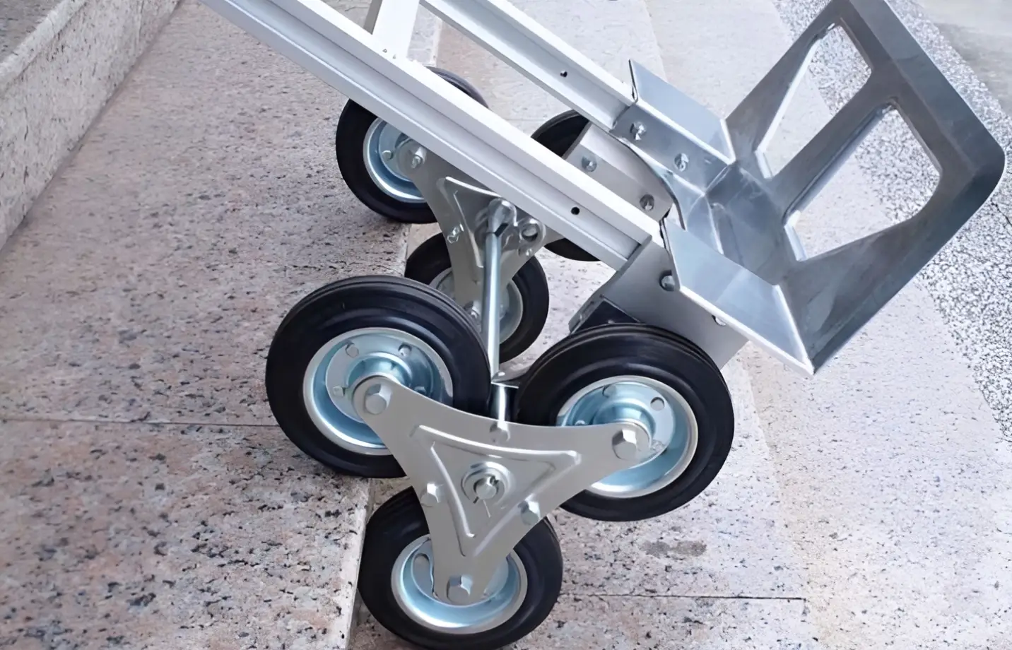 Trójramienne koło schodowe 160 mm / 130 kg do wózka transportowego I015A160-przyklad